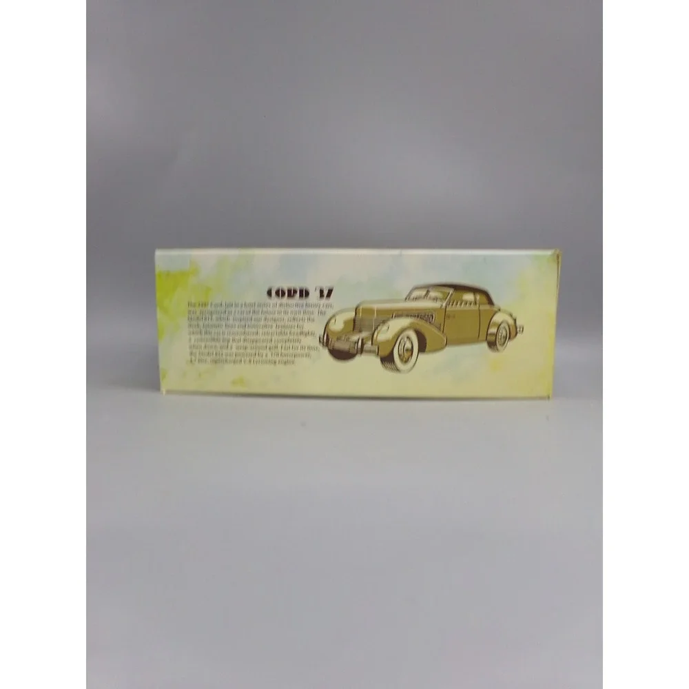 Vintage Avon Cord '37 Tai Winds‎ After Shave 7 fl. oz. Collectible Car Box
